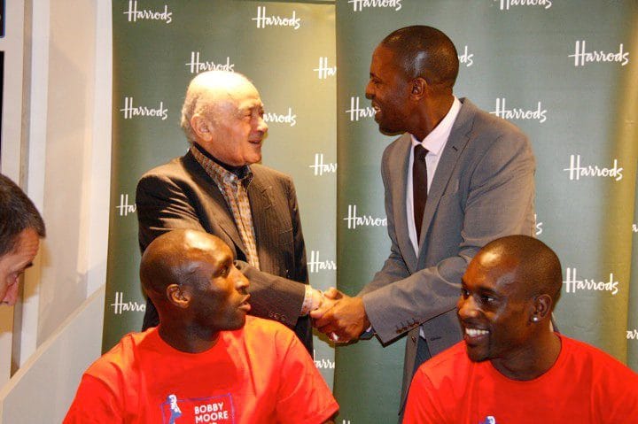 2010 – Gold iPod launch in Harrods