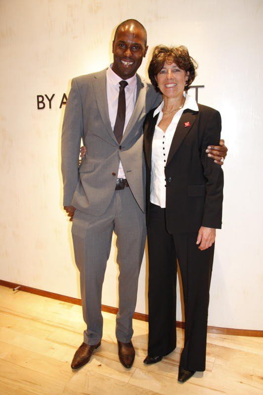 2010 – Gold iPod launch in Harrods