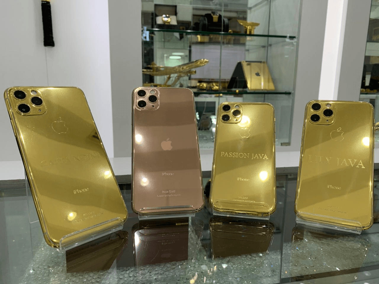 24k gold plated rose gold iphone 11 pro max range banner